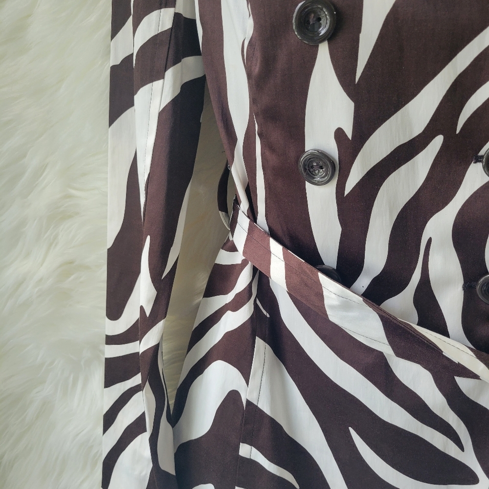 Coat - Picture 3 of 5